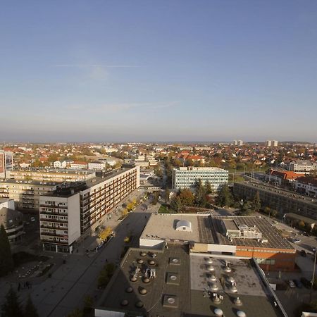 Superb Apartment With Incredible View At The Best Location Veszprém Eksteriør billede